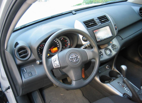 Toyota Rav 4. Car Cinema Navigation Kenwood DNX7200.