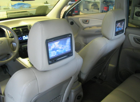 Hyundai Tucson. Car cinema JVC - KD-AVX1- Eton.