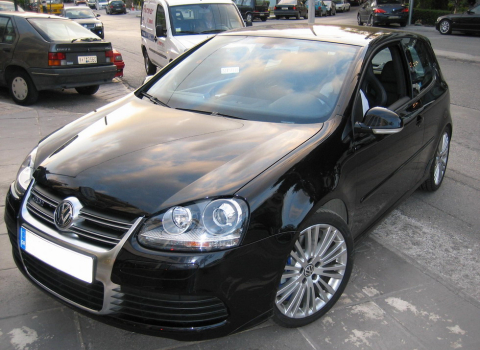 VW Golf R32. Car Cinema Kenwood DDX-6027 - Parking Sensor.