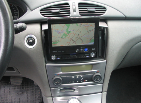  Hyundai Santa Fe Car Cinema Kenwood DDX-6029