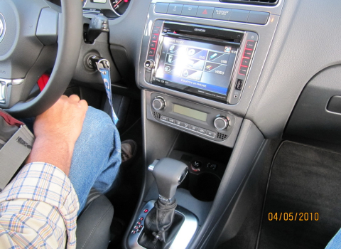 VW Polo Tsi (Sao). Car Multimedia Kenwood DNX520VBT.