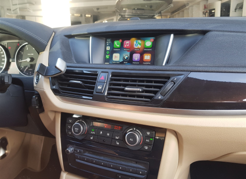 Bmw X1 E84. Apple Car Play, Android Auto.
