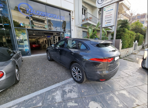  Jaguar F-Pace. Apple Car Play, Android Auto. 