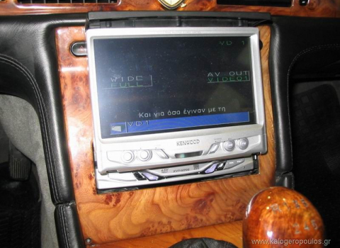  Maserati Quatroporte Car Cinema Kenwood KVT M700.