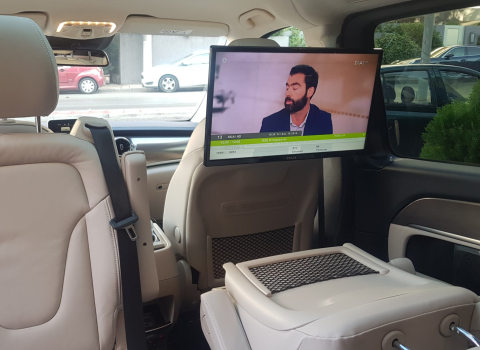 Mercedes Vito 639 Vip. Car Cinema 24