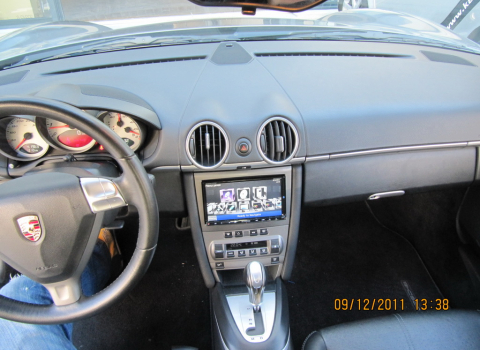 Porsche Cayman S. Navigation Kenwood DNX9280BT - TV Tuner.