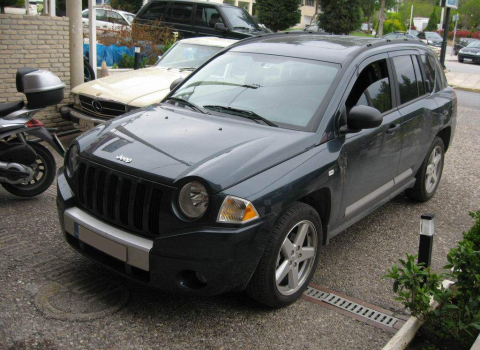 Jeep Compass Car Theater JVC KW AVX 810.