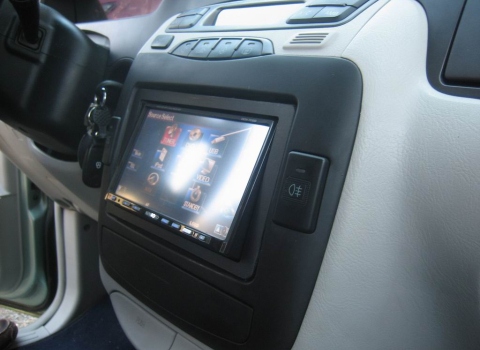  Hyundai Trajet Car Cinema Kenwood DDX 7029 Directed.