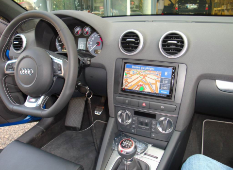 Audi S3. Car Cinema Navigation Kenwood DNX8220BT.