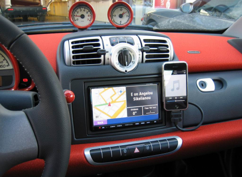 Smart. Car Cinema Navigation Kenwood DNX7200,  I-Phone Apple.