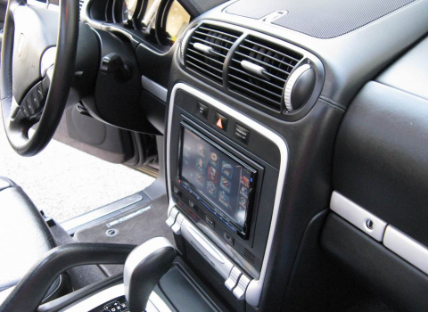 Porsche Cayenne. Car Cinema Navigation Kenwood DNX8220BT.