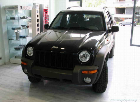 Cherokee 3 7 Car Cinema Pioneer AVIC X1.