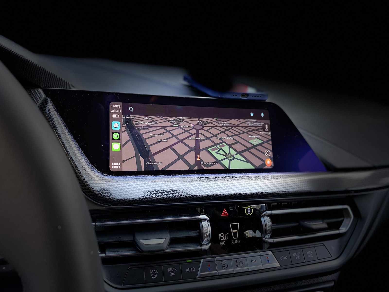 Wireless Apple Carplay/Android Auto