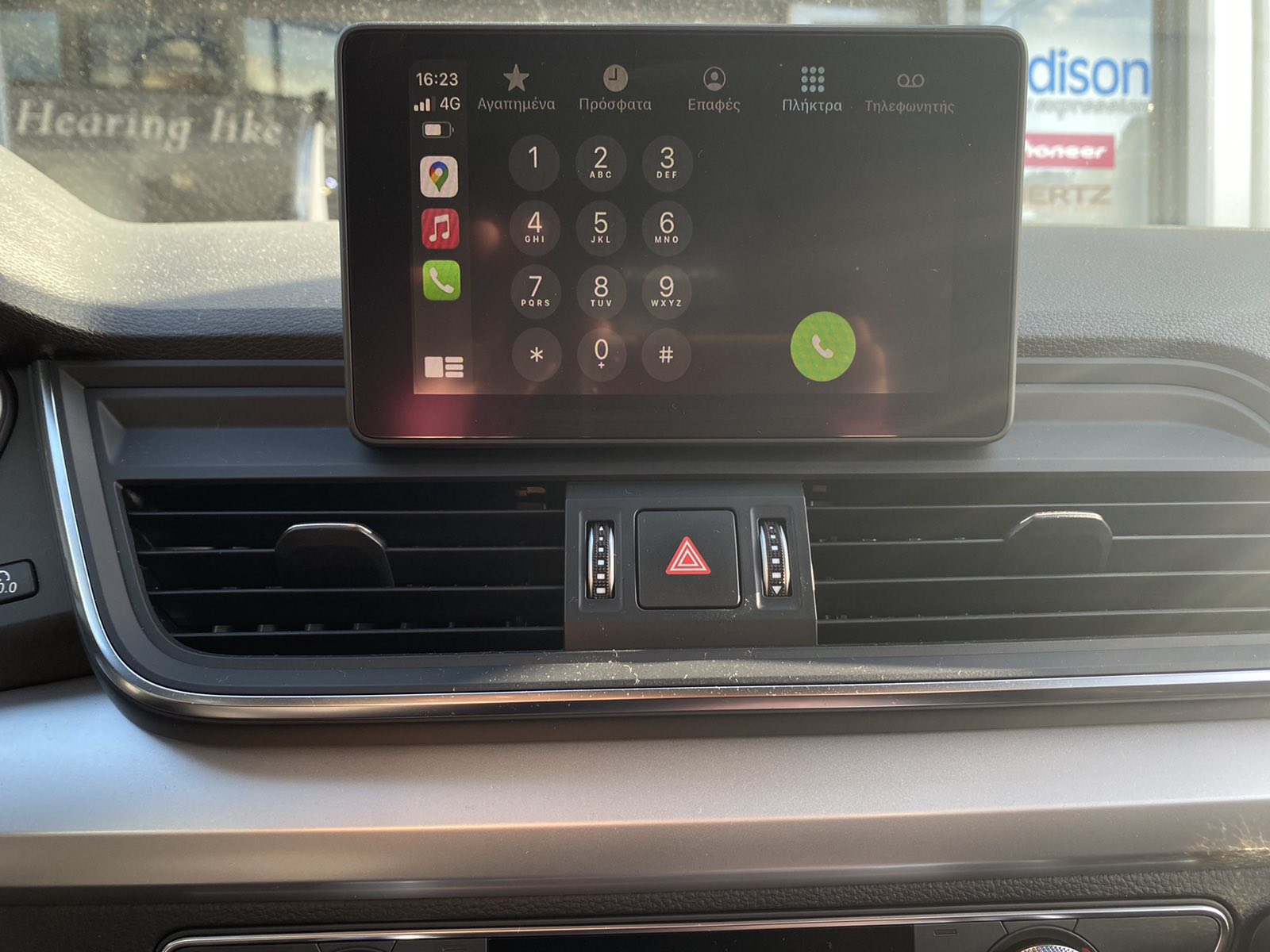 Wireless Apple Carplay/Android Auto